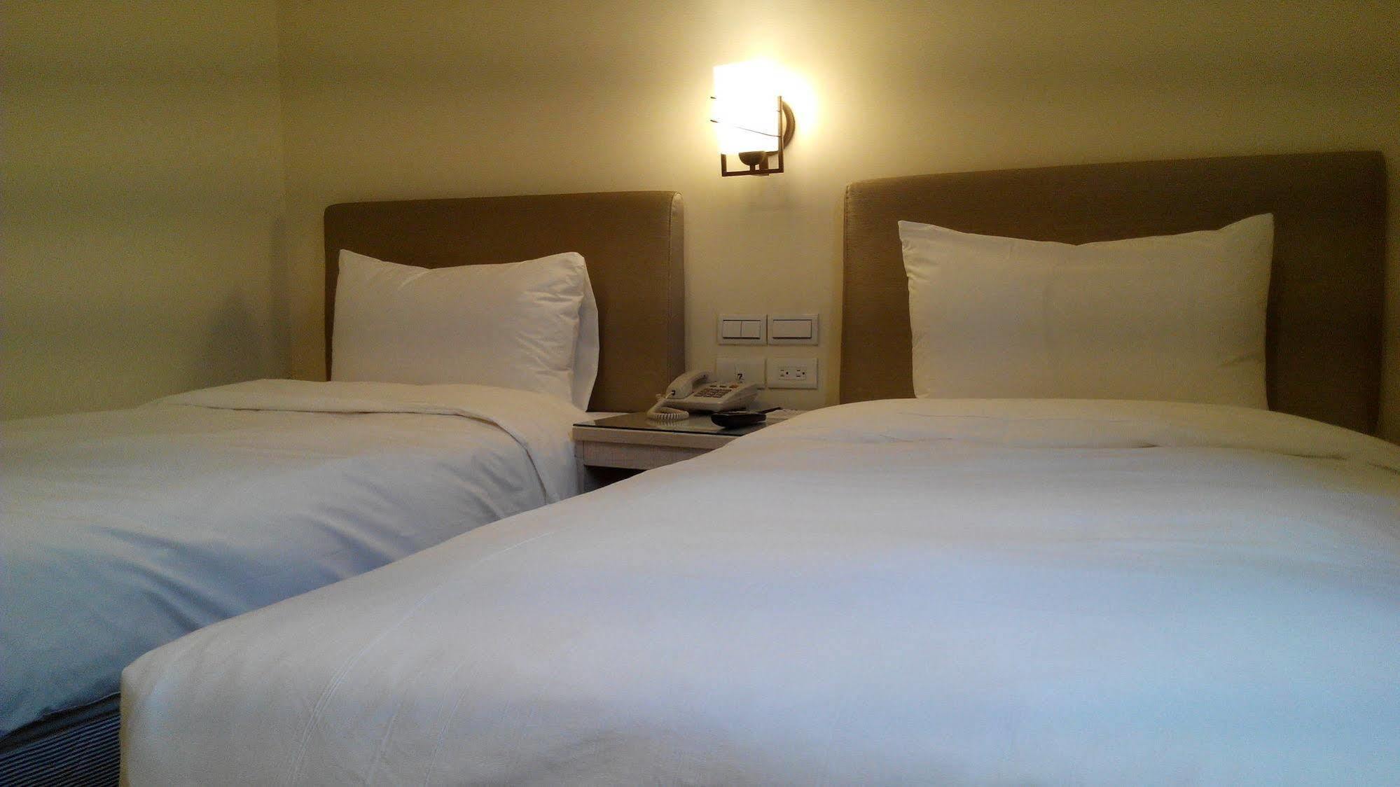 Qin Hai Hotel Nantou Екстер'єр фото
